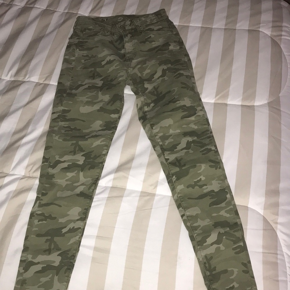 High Rise Camo Jeggings
